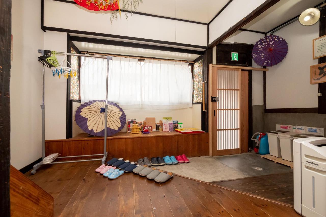 Guesthouse Oneworld Shijo四条京町屋 Kjóto Exteriér fotografie