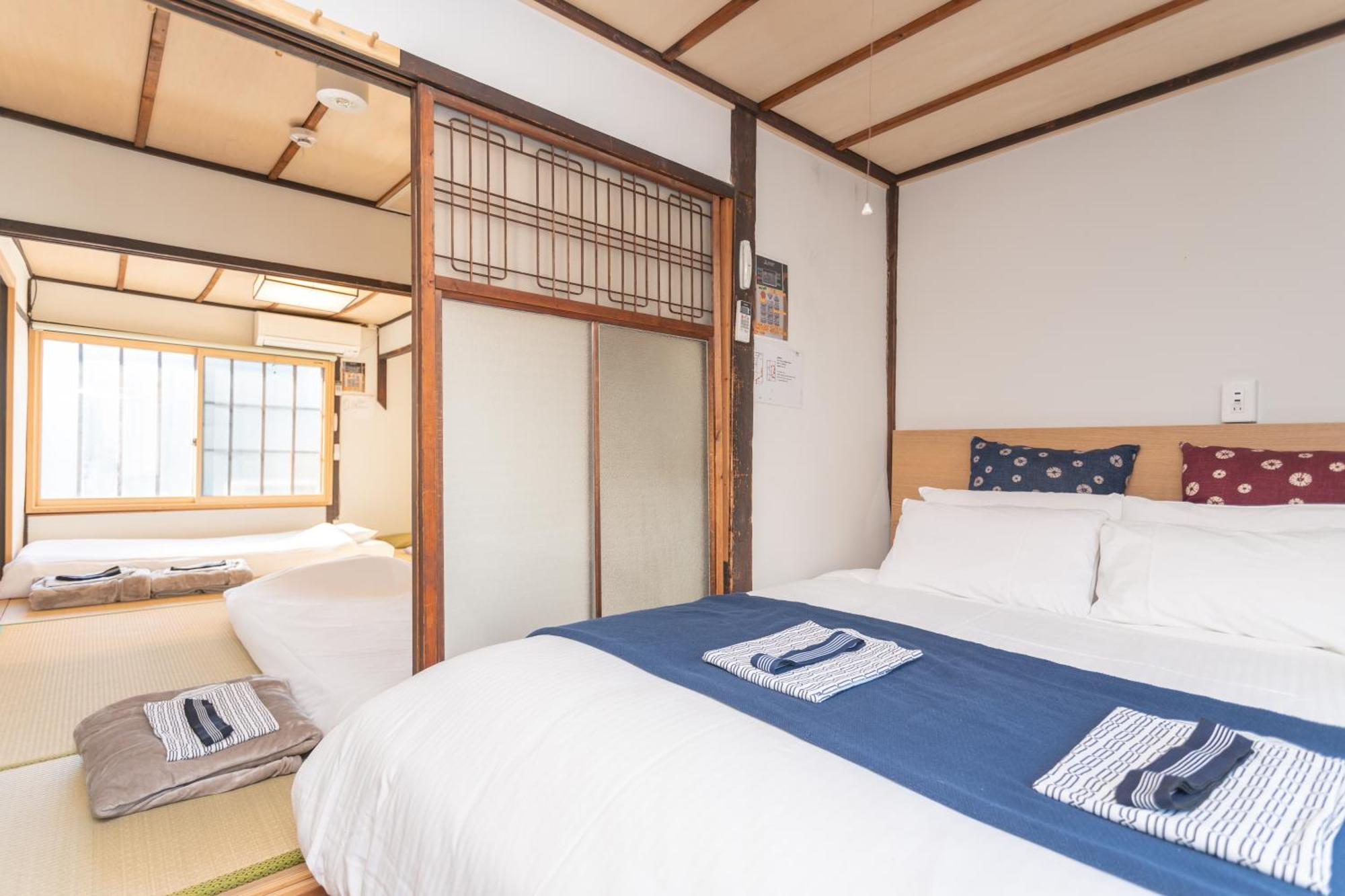 Guesthouse Oneworld Shijo四条京町屋 Kjóto Exteriér fotografie